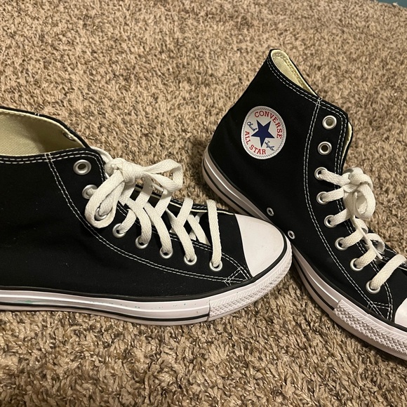 Converse Black and White High-Top Sneakers - Picture 3 of 4